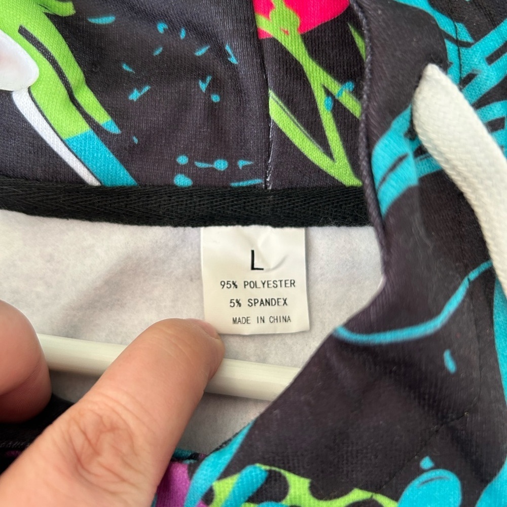 New Graffiti Hoodie - Picture 6 of 6